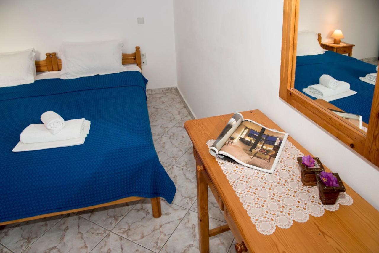 Damianos Rooms Adámas Eksteriør bilde