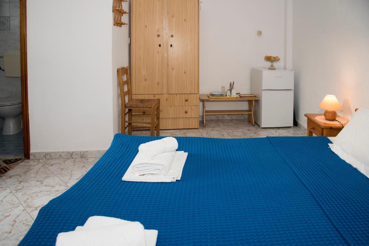 Damianos Rooms Adámas Eksteriør bilde