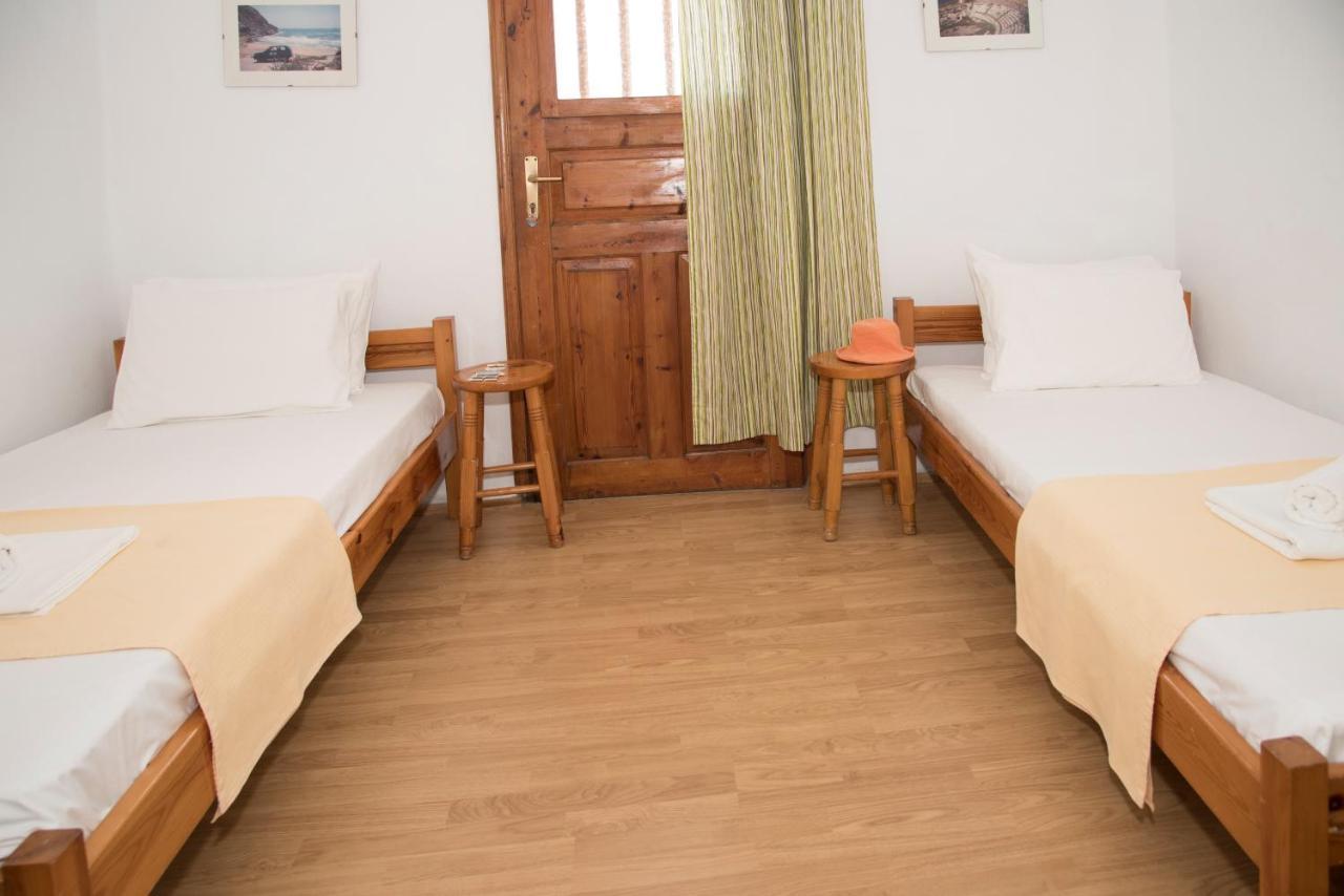 Damianos Rooms Adámas Eksteriør bilde