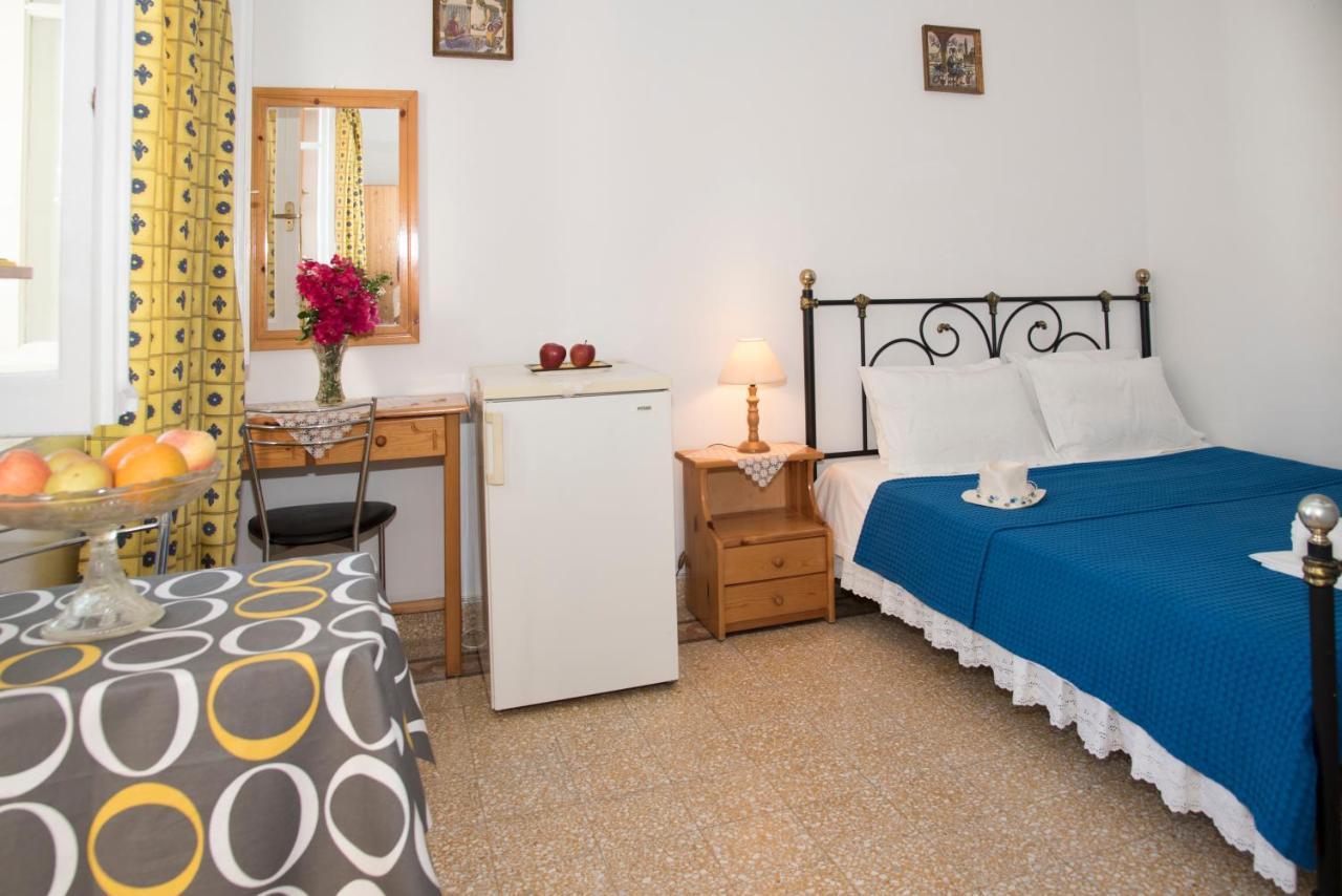 Damianos Rooms Adámas Eksteriør bilde